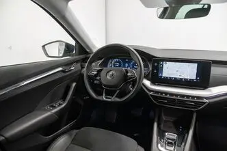 Škoda Octavia, 1.4, 150 kW, подключаемый гибрид, автомат, передний привод