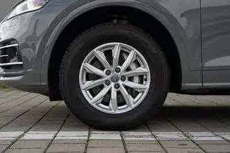 Audi Q5, 2.0, 184 kW, подключаемый гибрид, автомат, полный привод