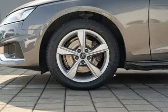 Audi A4, 2.0, 100 kW, дизель, автомат, передний привод