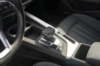 Audi A4, 2.0, 100 kW, дизель, автомат, передний привод