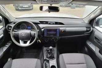 Toyota Hilux, 2.4, 110 kW, дизель, механическая, полный привод