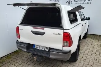 Toyota Hilux, 2.4, 110 kW, дизель, механическая, полный привод