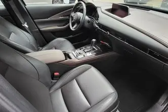 Mazda CX-30, 2.0, 110 kW, гибрид, автомат, передний привод