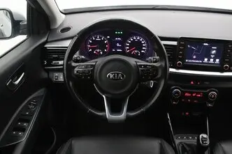 Kia Stonic, 1.4, 73 kW, бензин, механическая, передний привод