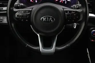 Kia Stonic, 1.4, 73 kW, бензин, механическая, передний привод