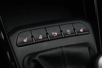 Kia Stonic, 1.4, 73 kW, бензин, механическая, передний привод