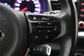 Kia Stonic, 1.4, 73 kW, бензин, механическая, передний привод