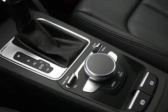Audi Q2, 2.0, 85 kW, дизель, автомат, передний привод