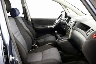 Toyota Corolla Verso, 1.8, 134 kW, бензин, механическая, передний привод