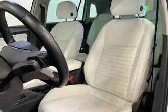Volkswagen Tiguan, 1.4, 110 kW, plug-in hybrid, automatic, front-wheel drive
