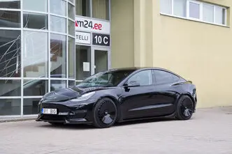 Tesla Model 3, 153 kW, electric, automatic, four-wheel drive