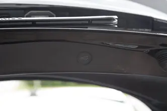 Tesla Model 3, 153 kW, electric, automatic, four-wheel drive