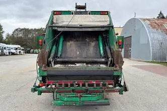 Volvo FM410 6x2*4, 308 kW, дизель, автомат