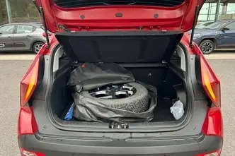 Hyundai Bayon, 1.0, 88 kW, hybrid, automatic, front-wheel drive