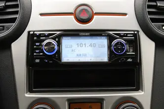 Kia Carens, 2.0, 106 kW, bensiin, manuaal, esivedu