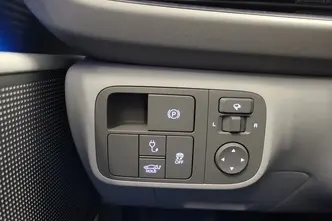 Hyundai IONIQ 6, 239 kW, electric, automatic, four-wheel drive