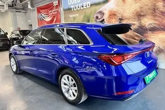 SEAT Leon, 1.5, 110 kW, бензин, автомат, передний привод