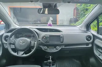 Toyota Yaris, 1.5, 54 kW, hübriid, automaat, esivedu
