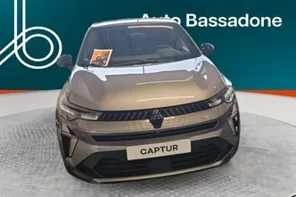 Renault Captur, 1.6, 105 kW, hybrid, automatic, front-wheel drive