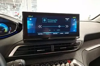 Peugeot 3008, 1.6, 133 kW, plug-in hybrid, automatic, front-wheel drive