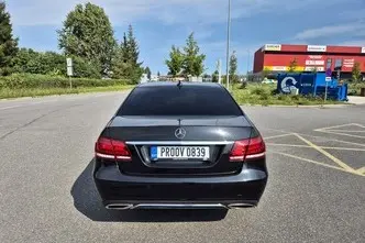 Mercedes-Benz E 200, 2.0, 135 kW, бензин, автомат, задний привод
