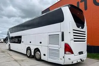 371 kW, diesel, automatic