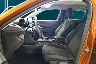 Peugeot 2008, 1.2, 96 kW, бензин, автомат, передний привод