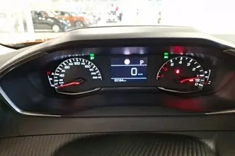 Peugeot 2008, 1.2, 96 kW, бензин, автомат, передний привод