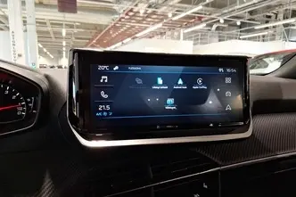 Peugeot 2008, 1.2, 96 kW, бензин, автомат, передний привод