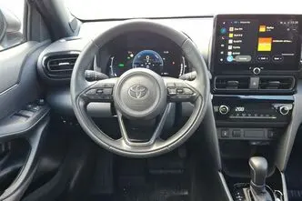 Toyota Yaris Cross, 1.5, 68 kW, hybrid, automatic, front-wheel drive