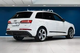 Audi Q7, 3.0, 210 kW, гибрид, автомат, полный привод