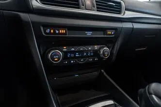 Mazda 3, 2.0, 88 kW, bensiin, automaat, esivedu