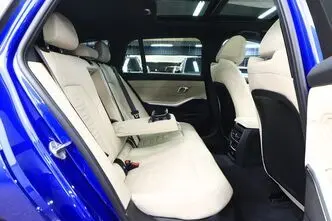 BMW M340i, 3.0, 275 kW, hübriid, automaat, nelikvedu