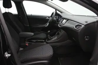 Opel Astra, 1.5, 77 kW, дизель, механическая, передний привод