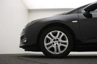Opel Astra, 1.5, 77 kW, дизель, механическая, передний привод