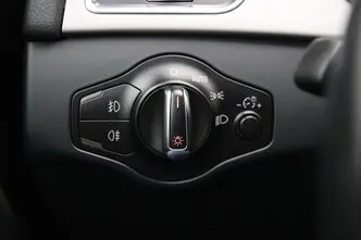 Audi A4, 1.8, 125 kW, bensiin, automaat, esivedu