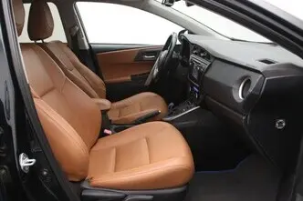 Toyota Auris, 1.8, 73 kW, hybrid, automatic, front-wheel drive