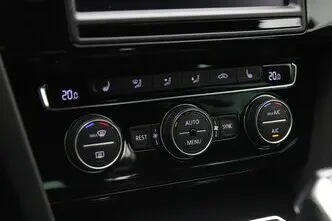 Volkswagen Passat, 1.4, 115 kW, plug-in hybrid, automatic, front-wheel drive
