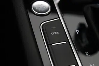 Volkswagen Passat, 1.4, 115 kW, plug-in hybrid, automatic, front-wheel drive