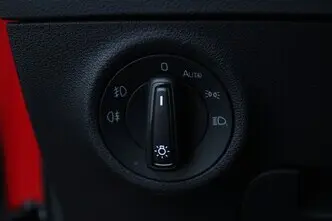 Škoda Karoq, 1.6, 85 kW, diisel, automaat, esivedu