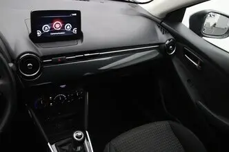 Mazda 2, 1.5, 66 kW, bensiin, manuaal, esivedu