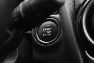 Mazda 2, 1.5, 66 kW, bensiin, manuaal, esivedu