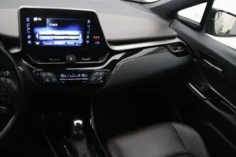 Toyota C-HR, 1.8, 72 kW, hybrid, automatic, front-wheel drive