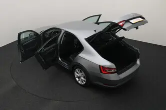 Škoda Superb, 1.8, 132 kW, bensiin, automaat, esivedu