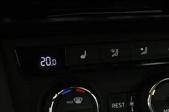 Škoda Superb, 1.8, 132 kW, bensiin, automaat, esivedu