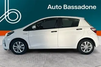 Toyota Yaris, 1.5, 54 kW, гибрид, автомат, передний привод