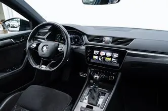 Škoda Superb, 1.4, 159 kW, подключаемый гибрид, автомат