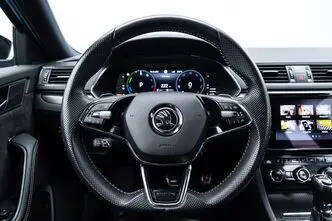 Škoda Superb, 1.4, 159 kW, подключаемый гибрид, автомат