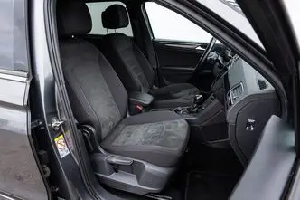 Volkswagen Tiguan, 2.0, 110 kW, дизель, автомат, передний привод