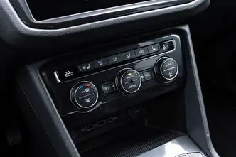 Volkswagen Tiguan, 2.0, 110 kW, дизель, автомат, передний привод